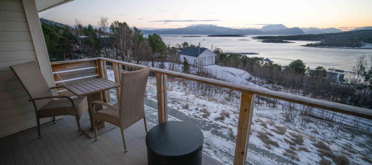 Destination Senja - Stonglandseidet Appartement Buitenkant foto